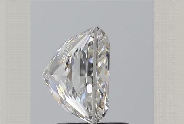 IGI | 2.7ct | Princess | G | VS2 | Excellent