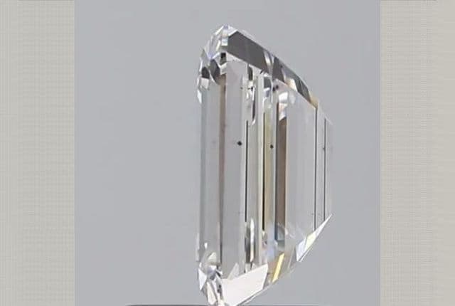 1.1ct | Emerald | E | SI1 | Ideal