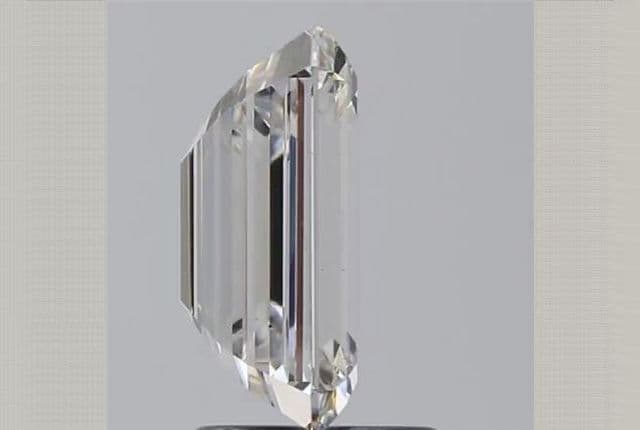 IGI | 2.1ct | Emerald | G | VS2 | Excellent