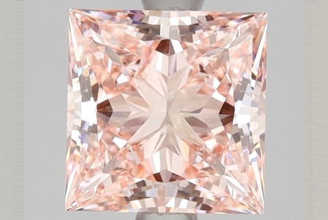 2.15ct | Princess | FANCY | VVS2 | Excellent