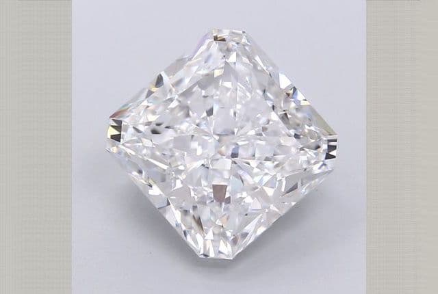5.37ct | Radiant | E | VVS2 | Excellent