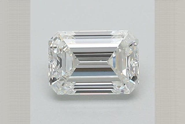 IGI | 2.4ct | Emerald | H | VS1 | Good