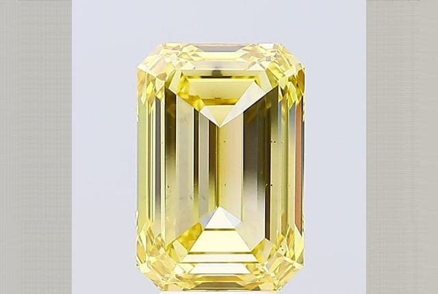 IGI | 5.29ct | Emerald | FANCY | VS2 | Very Good