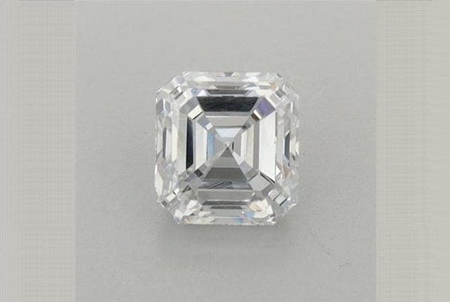 0.71ct | Emerald | G | VS1 | Good
