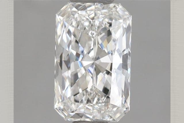 0.9ct | Radiant | E | VS2 | Excellent
