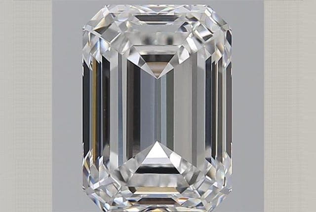 5.5ct | Emerald | D | IF | Excellent