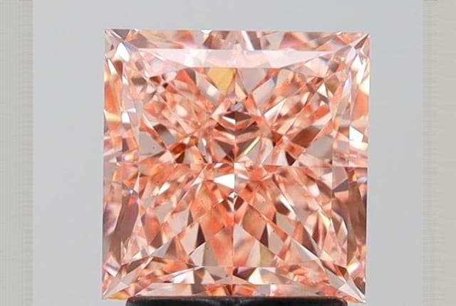 2.46ct | Princess | FANCY | VS1 | Good
