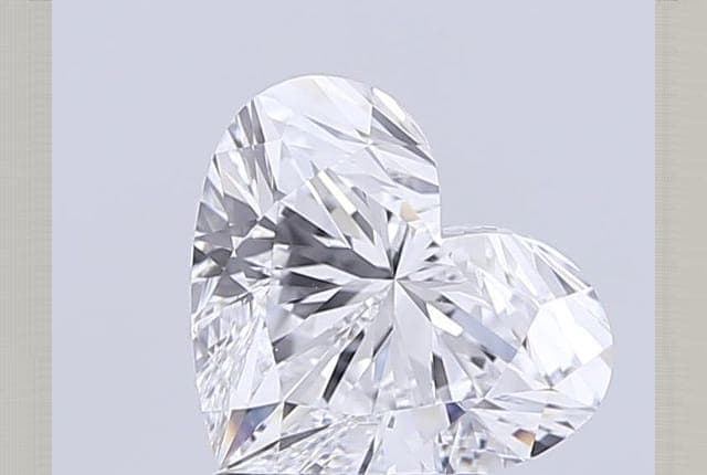 2.65ct | Heart | D | IF | Ideal