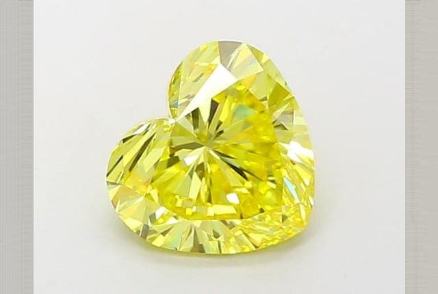 IGI | 3.84ct | Heart | FANCY | VS1 | Very Good