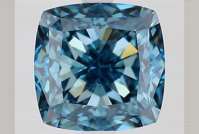 IGI | 3.84ct | Cushion | FANCY | VS2 | Very Good