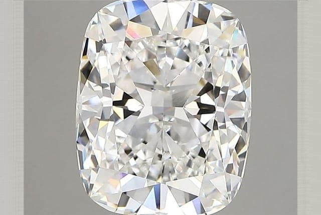 3.66ct | Cushion | E | VVS2 | Excellent
