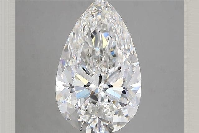 4.67ct | Princess | F | VS1 | Excellent