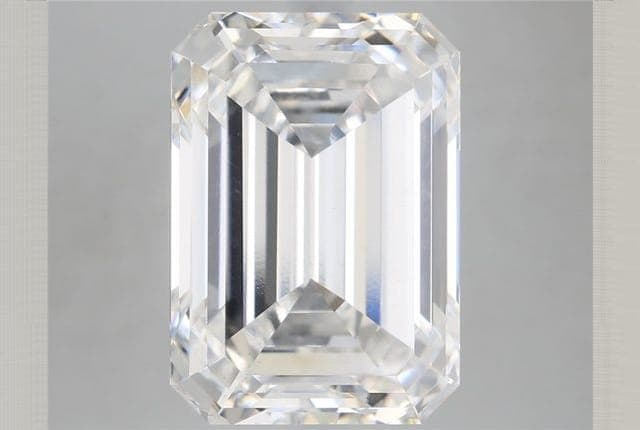 6.49ct | Emerald | E | VS2 | Ideal