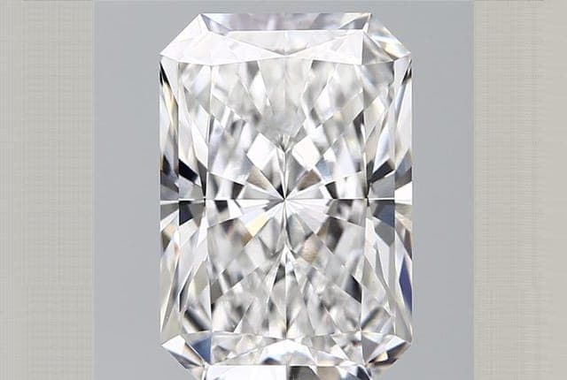 2.96ct | Radiant | E | VVS1 | Ideal