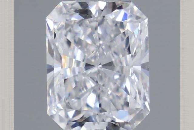 IGI | 0.49ct | Radiant | E | VVS2 | Excellent