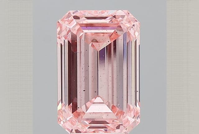 6.57ct | Emerald | FANCY | SI1 | Very Good