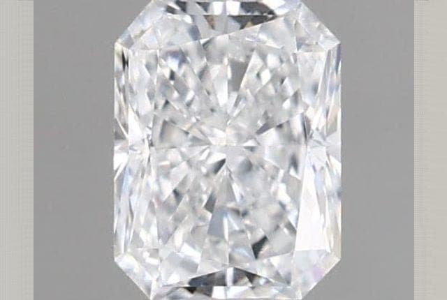 IGI | 0.41ct | Radiant | E | VVS2 | Excellent