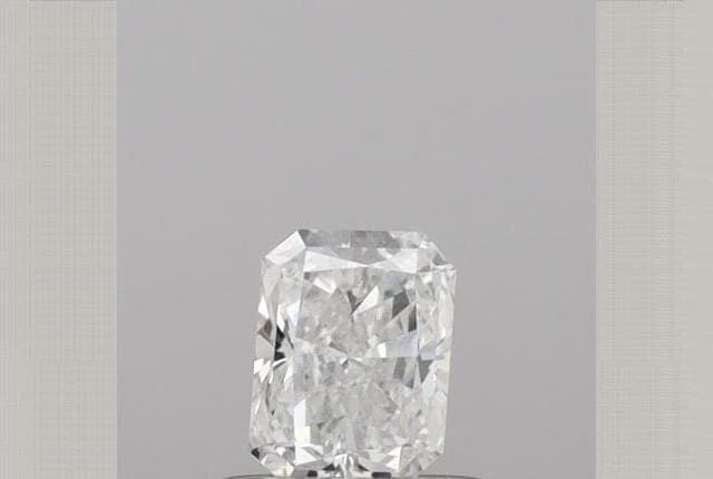 0.41ct | Radiant | E | VS1 | Very Good