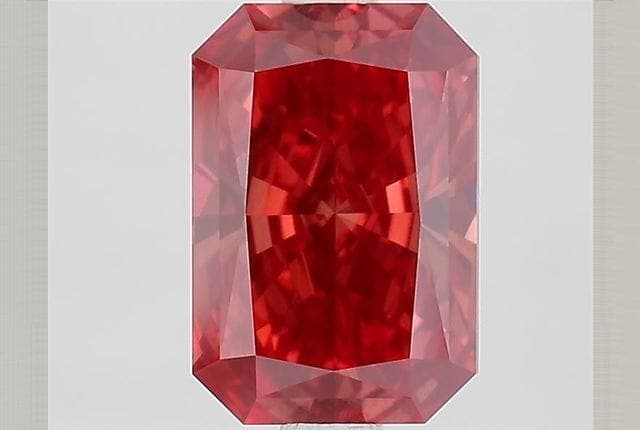 IGI | 1.87ct | Radiant | FANCY | VVS2 | Very Good