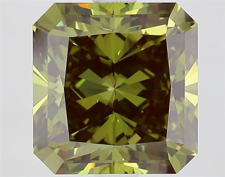 IGI | 3.42ct | Radiant | FANCY | VVS2 | Very Good