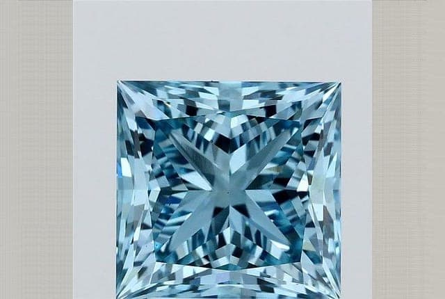 IGI | 3.4ct | Princess | FANCY | VS2 | Very Good