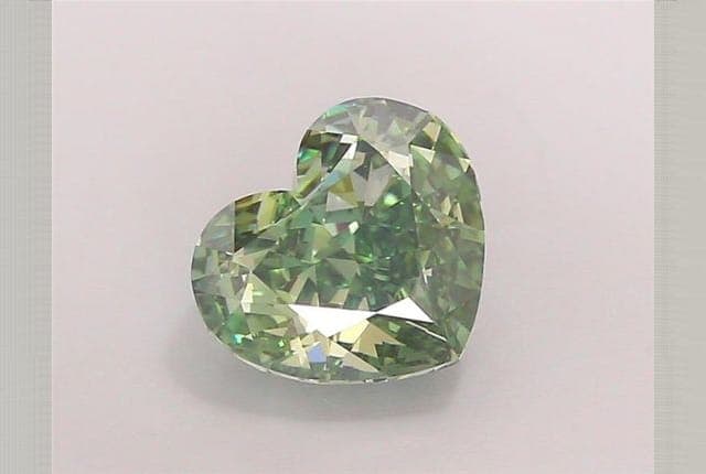 IGI | 3.36ct | Heart | FANCY | VVS2 | Very Good