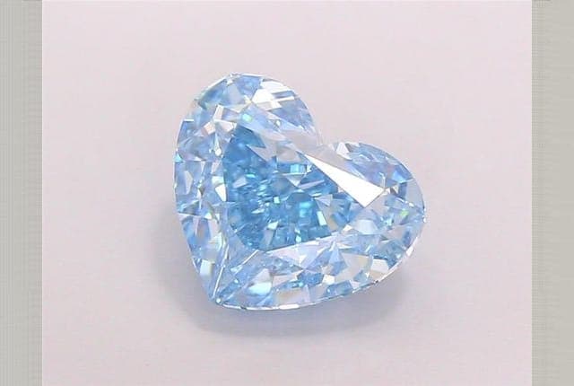 IGI | 3.49ct | Heart | FANCY | VVS2 | Very Good