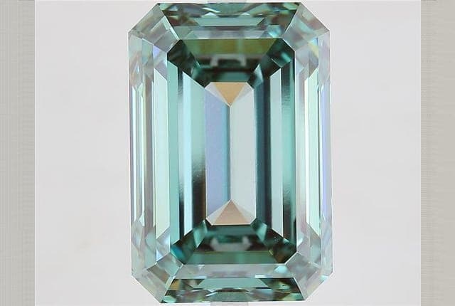 IGI | 14.59ct | Emerald | FANCY | VVS2 | Very Good