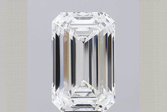 9.53ct | Emerald | E | VVS2 | Ideal