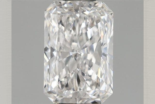 IGI | 0.71ct | Radiant | E | VS1 | Excellent