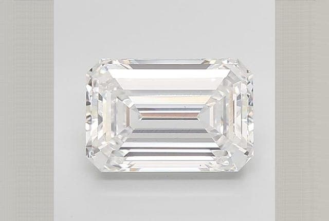 4.76ct | Emerald | E | VS1 | Ideal