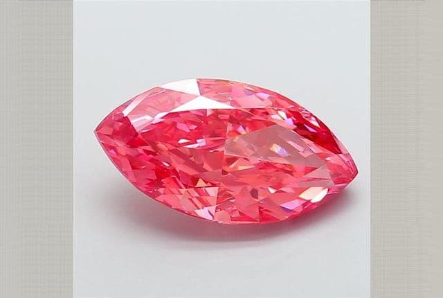 IGI | 8.01ct | Marquise | FANCY | VS1 | Very Good