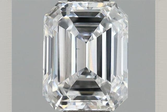 IGI | 0.72ct | Emerald | E | VS1 | Ideal