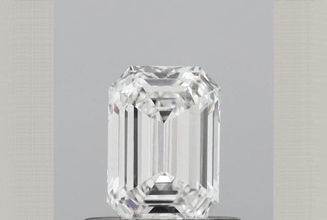 0.46ct | Emerald | E | VS1 | Very Good