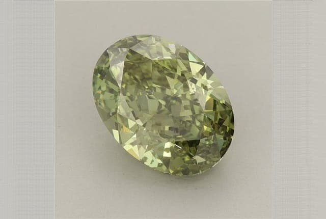 IGI | 4.24ct | Oval | FANCY | VS1 | Very Good