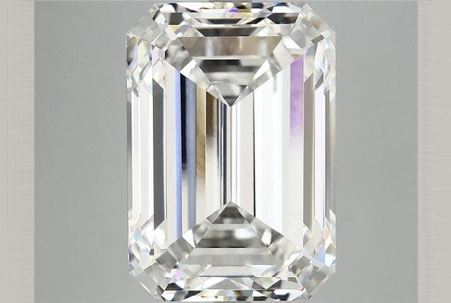 IGI | 10.34ct | Emerald | F | VVS2 | Ideal