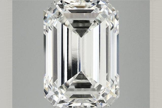 8.26ct | Emerald | F | VS1 | Ideal