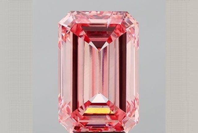 5.17ct | Emerald | FANCY | SI1 | Very Good