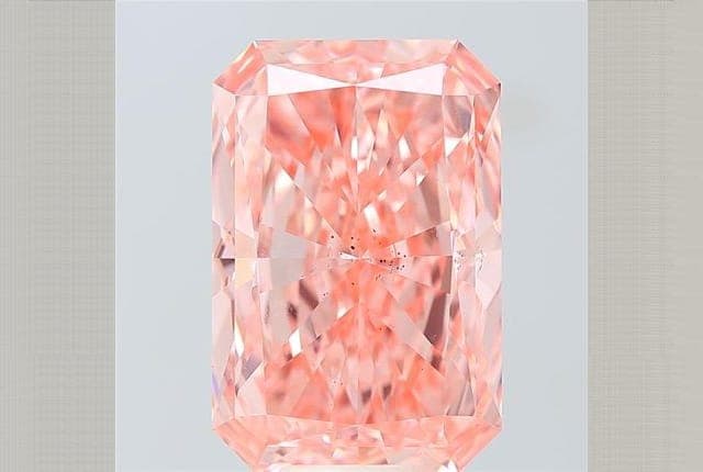 IGI | 11ct | Radiant | FANCY | VS2 | Very Good