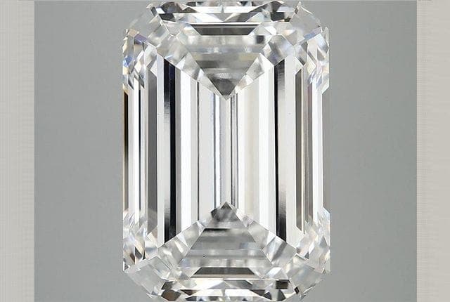 IGI | 10.2ct | Emerald | E | VS1 | Ideal