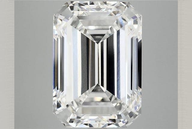 10.66ct | Emerald | E | VVS2 | Ideal