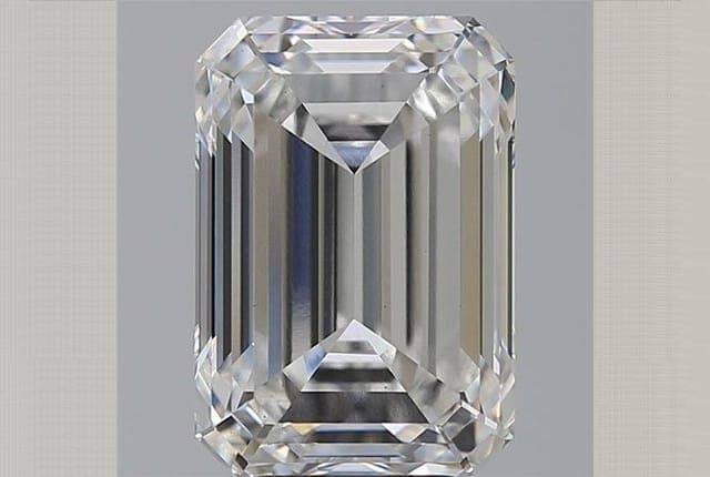 6.27ct | Emerald | F | VS1 | Excellent