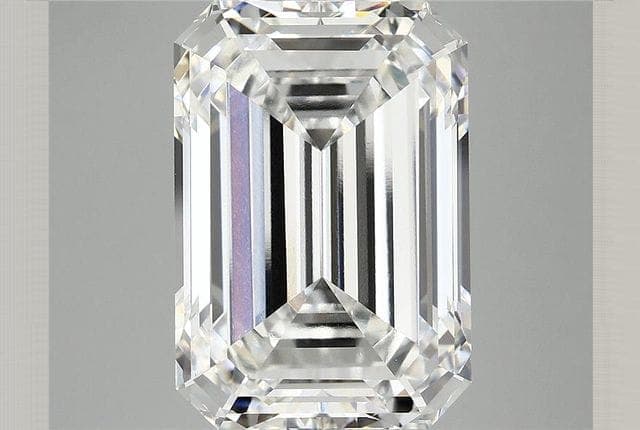 IGI | 10.33ct | Emerald | E | VVS2 | Ideal