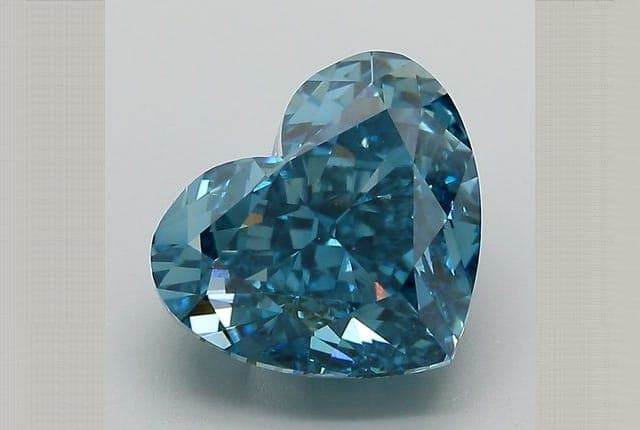 IGI | 5.19ct | Heart | FANCY | VVS2 | Very Good