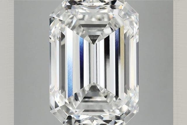 IGI | 10.34ct | Emerald | F | VVS2 | Ideal