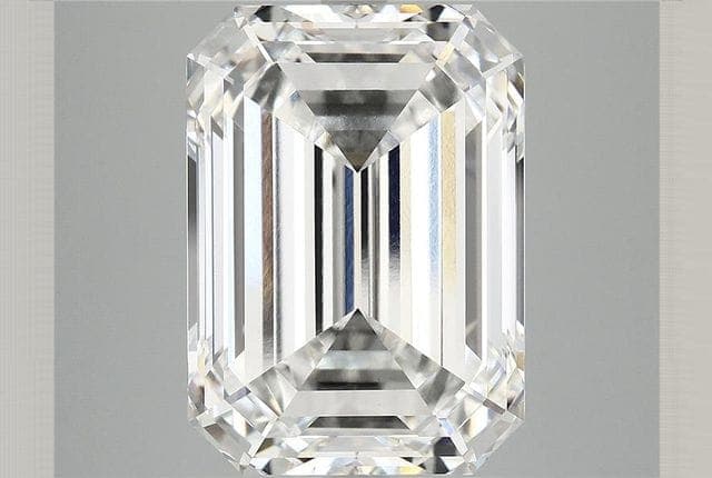 IGI | 10.51ct | Emerald | E | VVS2 | Ideal