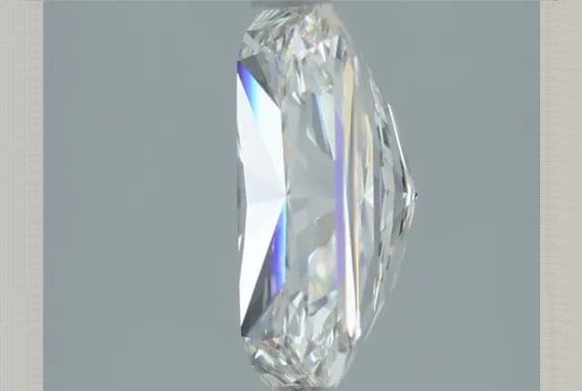 3.55ct | Radiant | G | VVS2 | Ideal