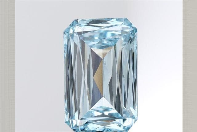 15.02ct | Radiant | FANCY | VS1 | Excellent