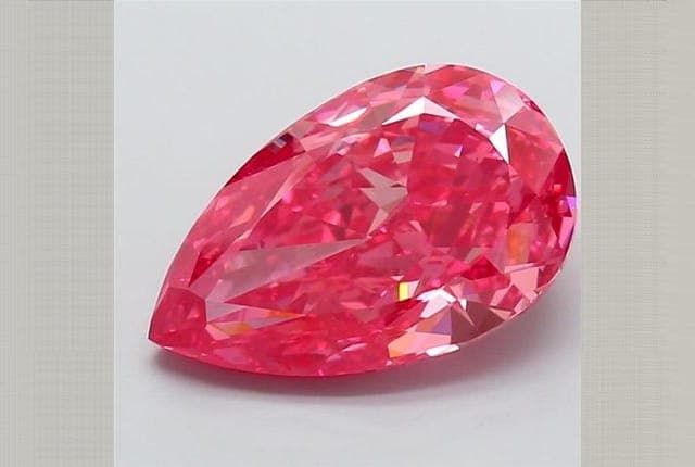IGI | 6.4ct | Pear | FANCY | VS1 | Very Good