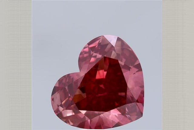 11.07ct | Heart | FANCY | VS2 | Excellent